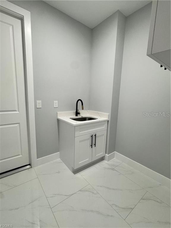 Image 14 of 38 For 3414 4th Street Sw