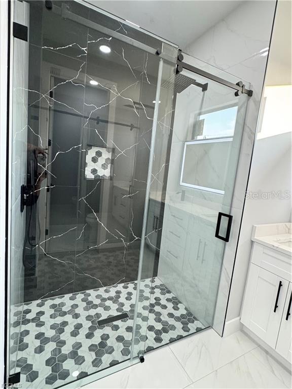 Image 18 of 38 For 3414 4th Street Sw