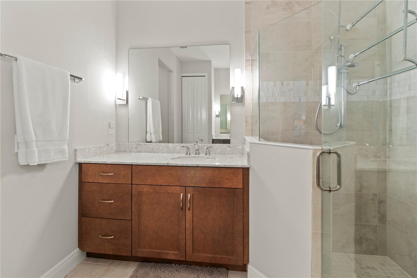 Image 25 of 52 For 7523 Campus Cove