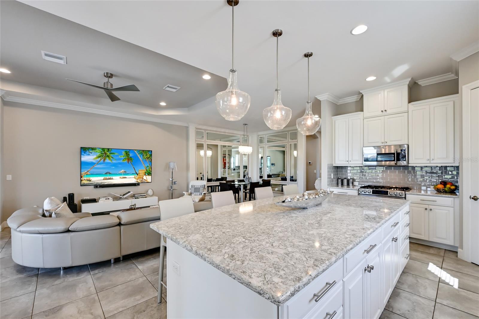 Image 22 of 79 For 13204 Sorrento Way