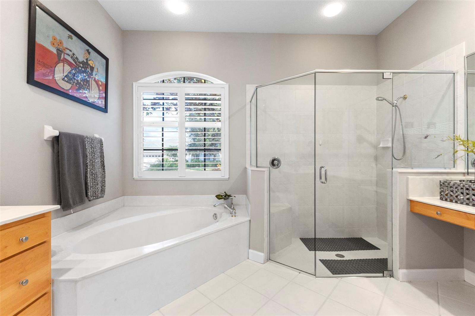 Image 22 of 39 For 6840 Coyote Ridge Court