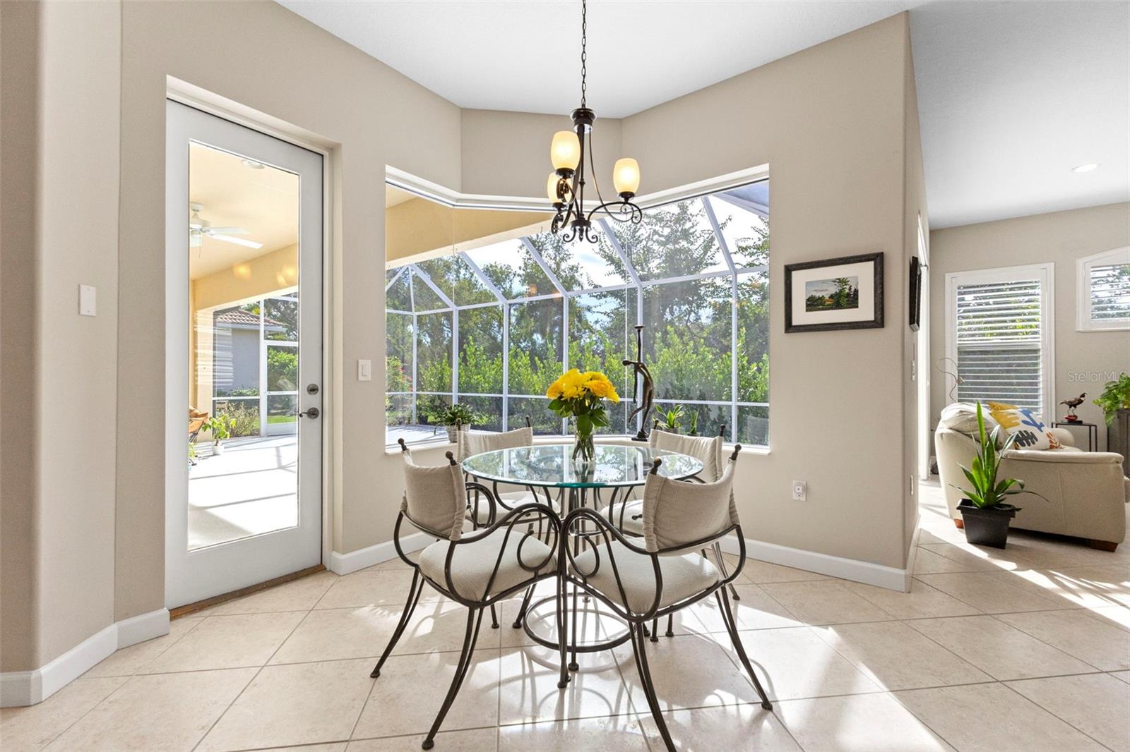 Image 6 of 39 For 6840 Coyote Ridge Court