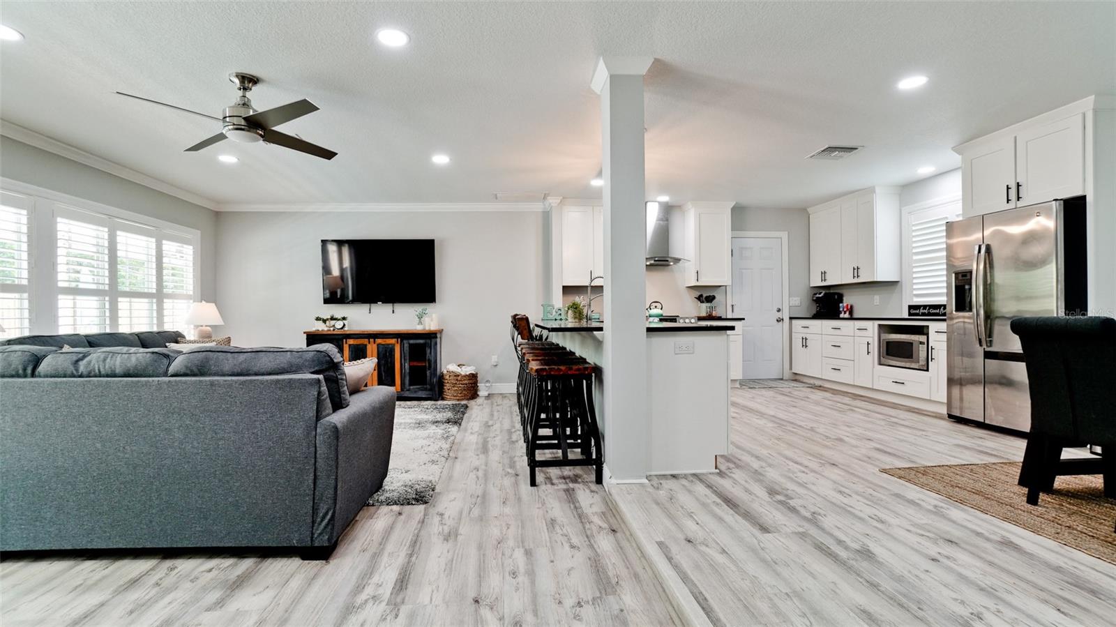 Image 17 of 75 For 1511 21st Street W