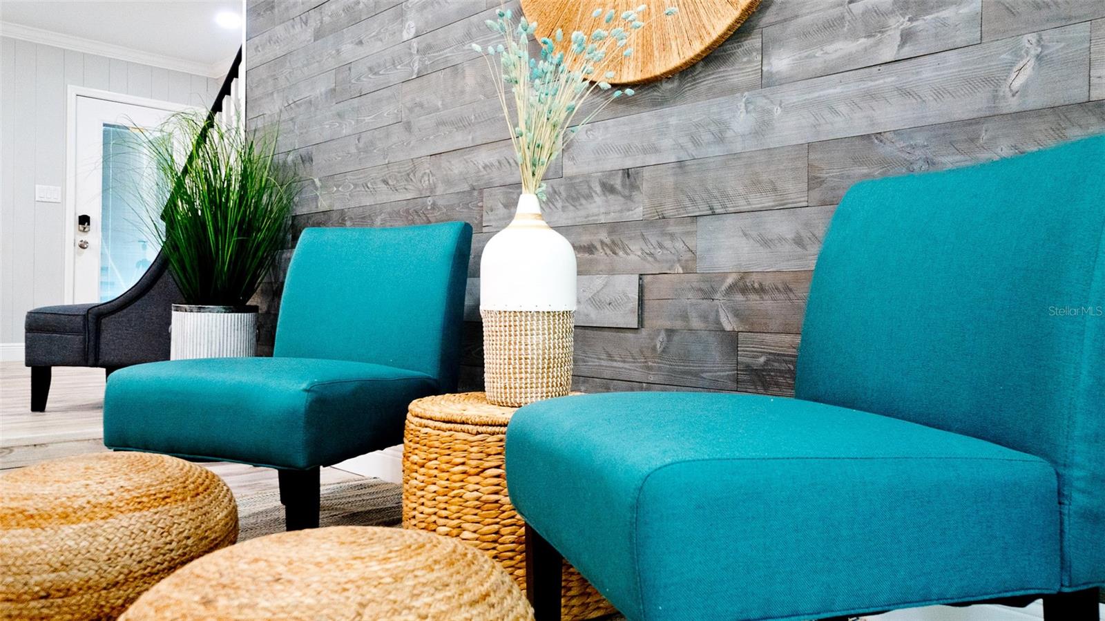 Image 19 of 75 For 1511 21st Street W