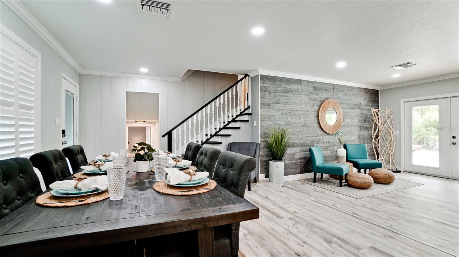 Image 26 of 75 For 1511 21st Street W