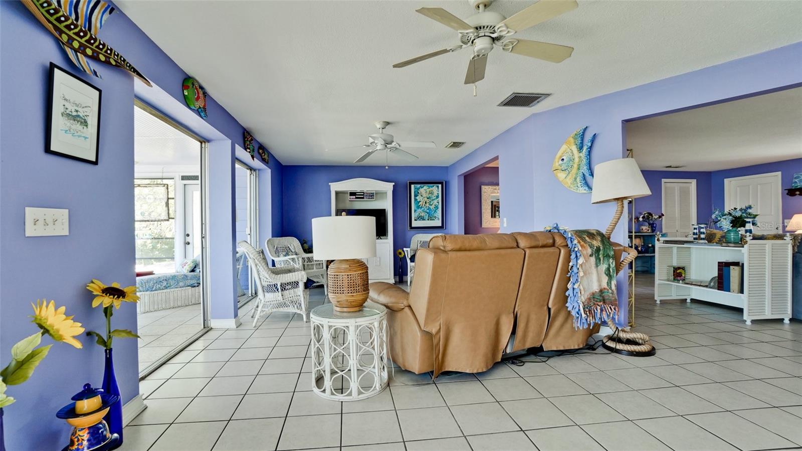 Image 16 of 77 For 627 Concord Lane