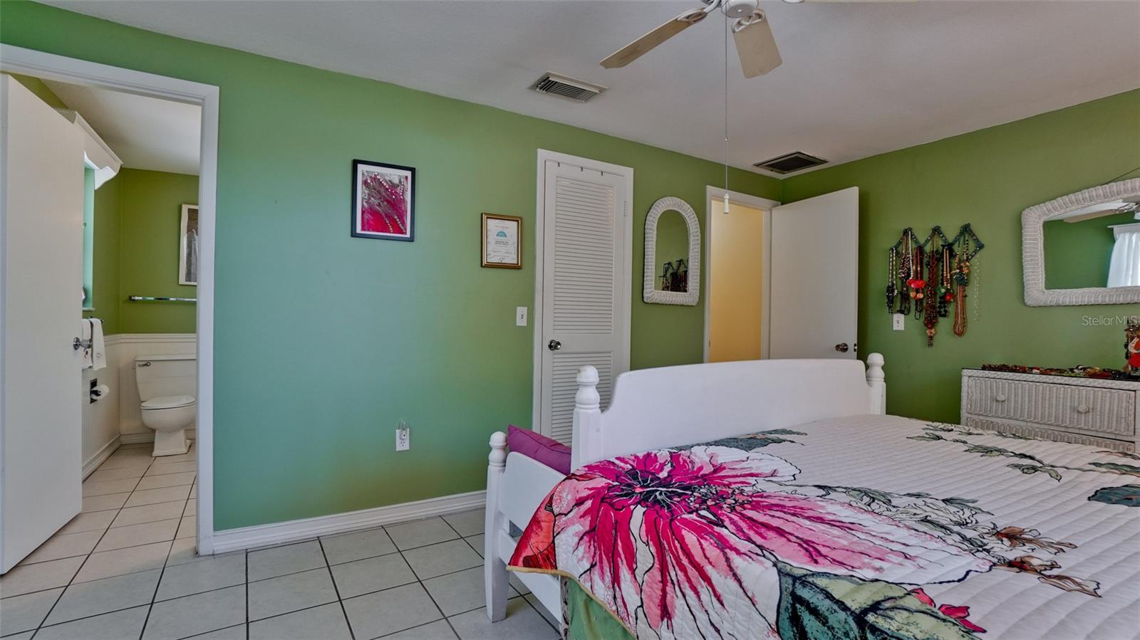 Image 37 of 77 For 627 Concord Lane