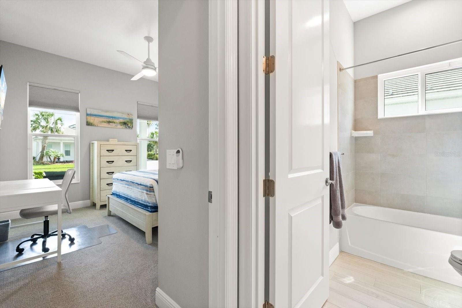 Image 30 of 85 For 8281 Grande Shores Drive