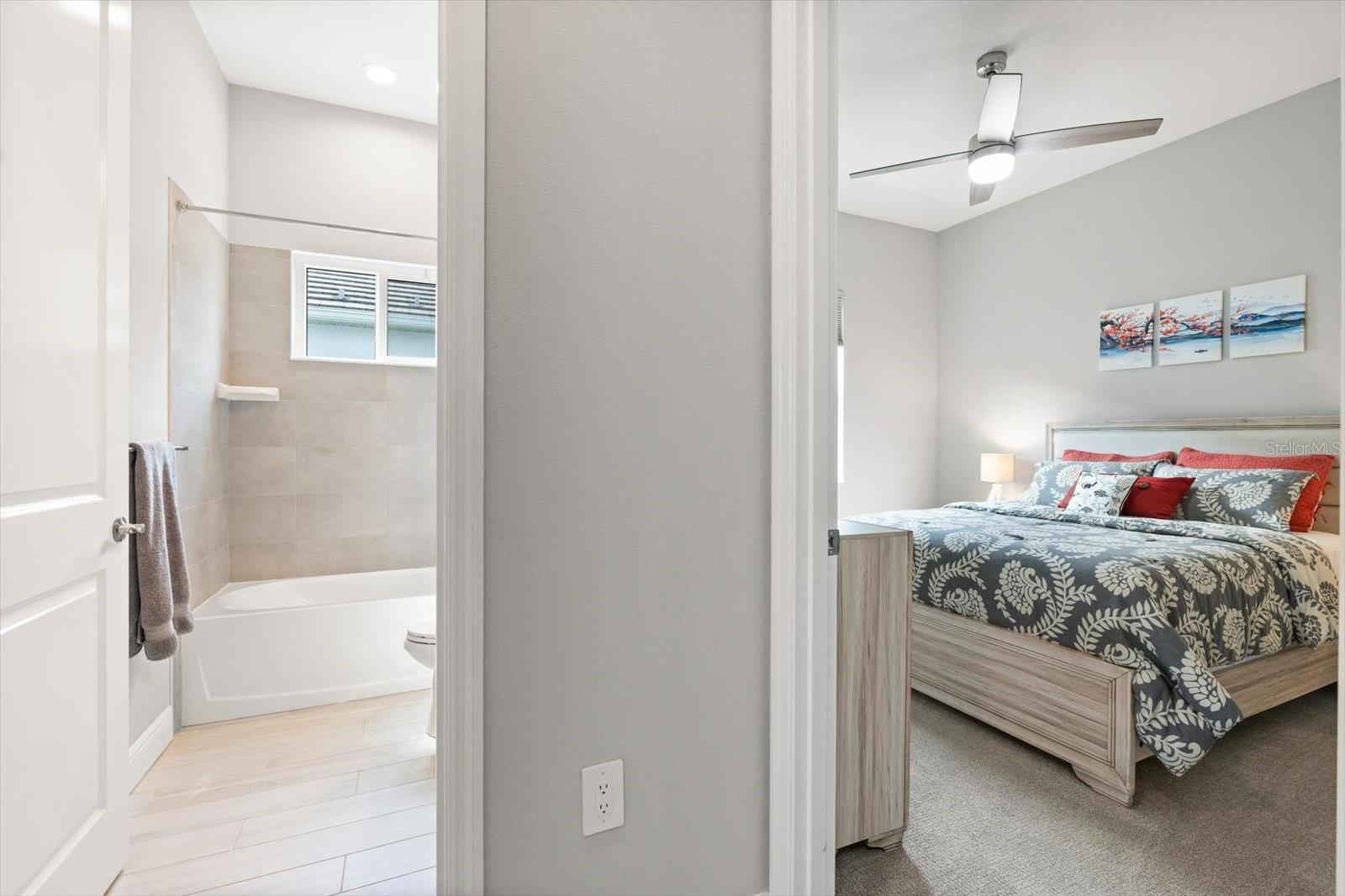 Image 34 of 85 For 8281 Grande Shores Drive