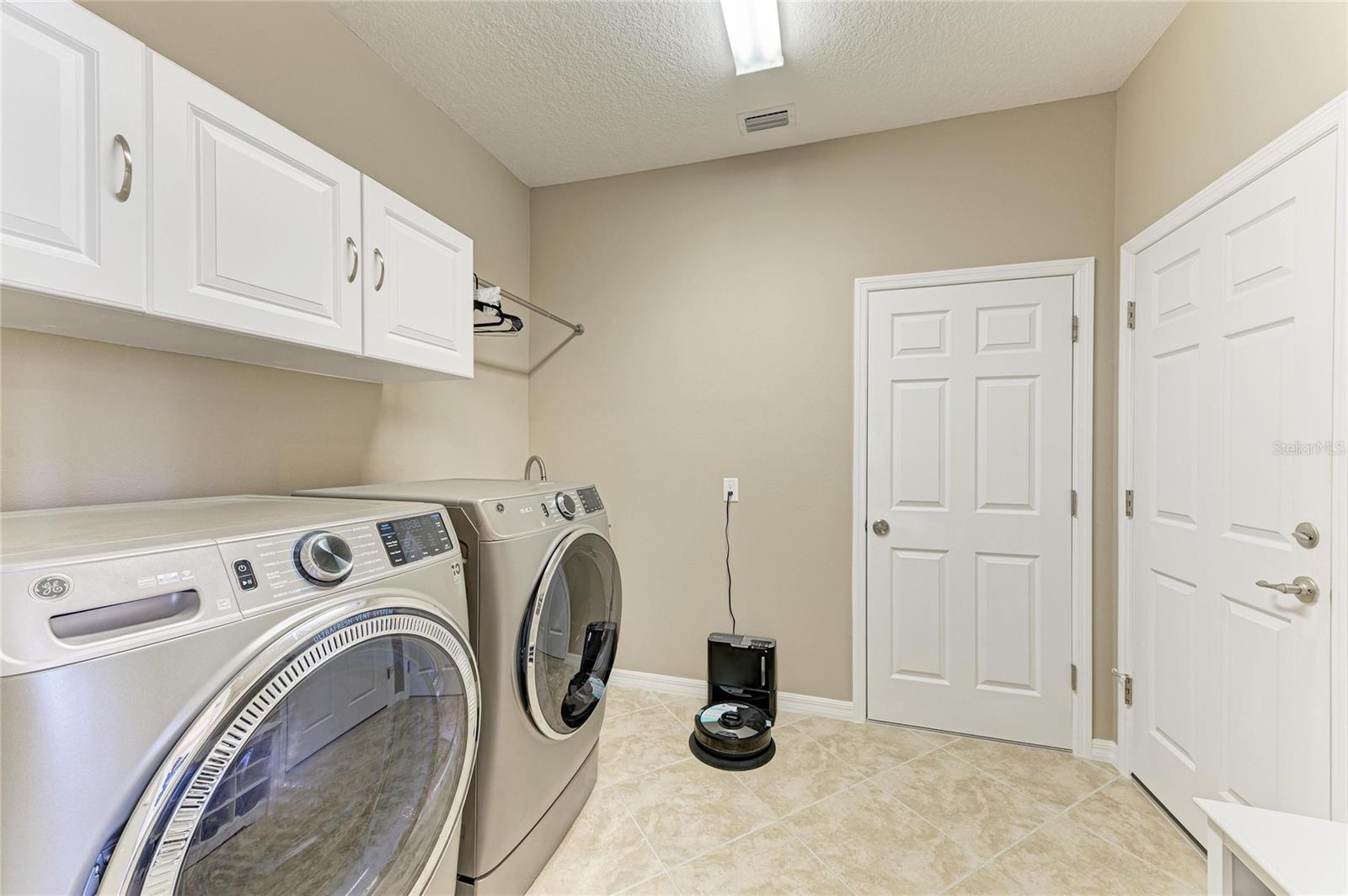 Image 35 of 58 For 4919 132nd Avenue E