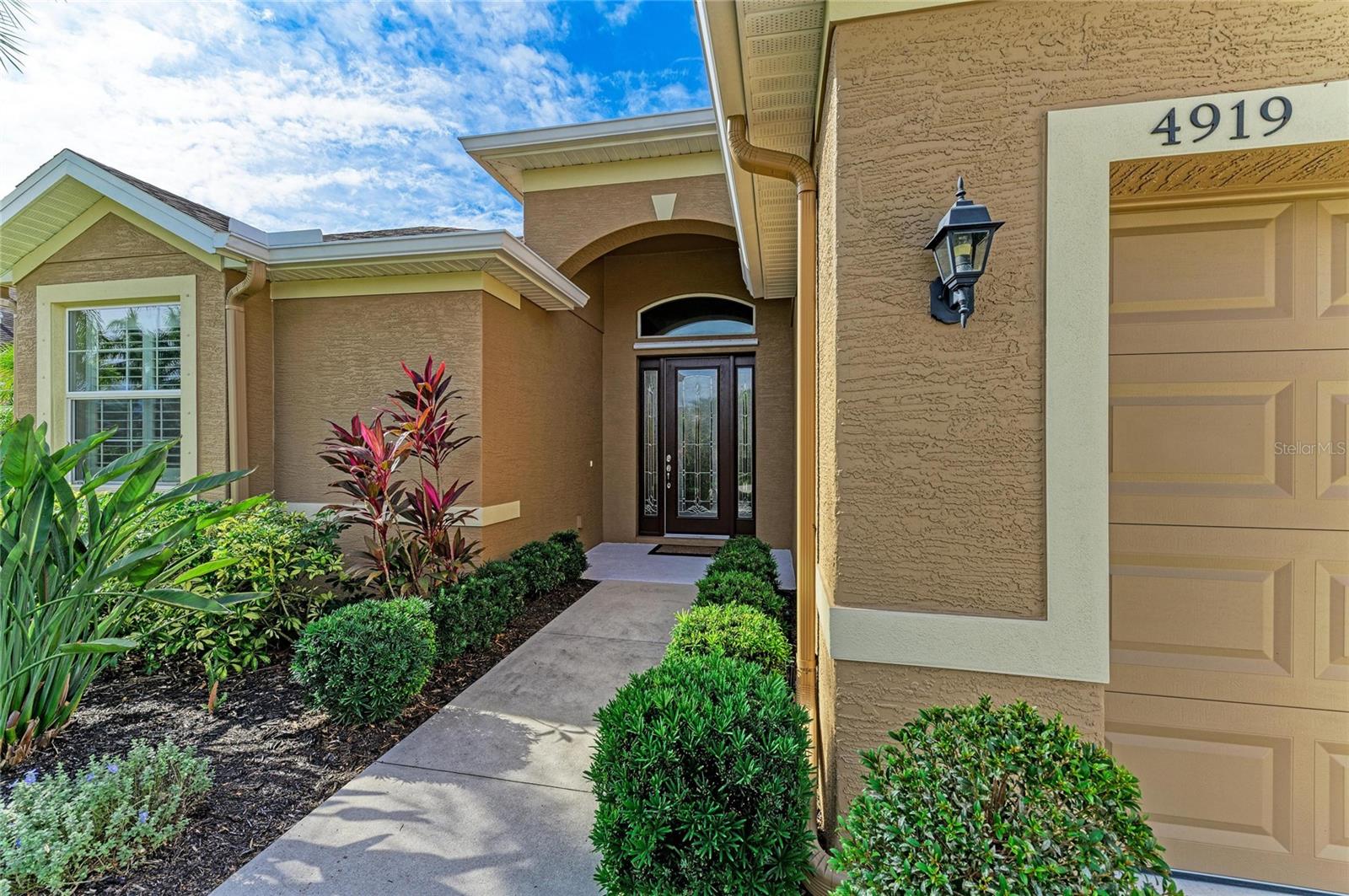 Image 5 of 58 For 4919 132nd Avenue E