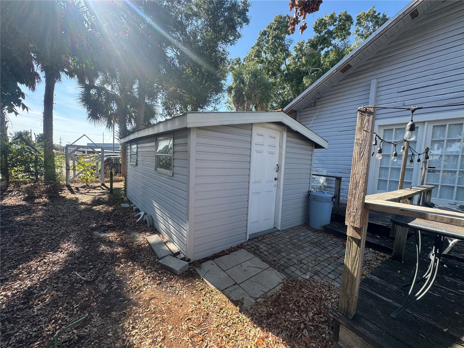 Image 10 of 14 For 25 Monroe Avenue 1