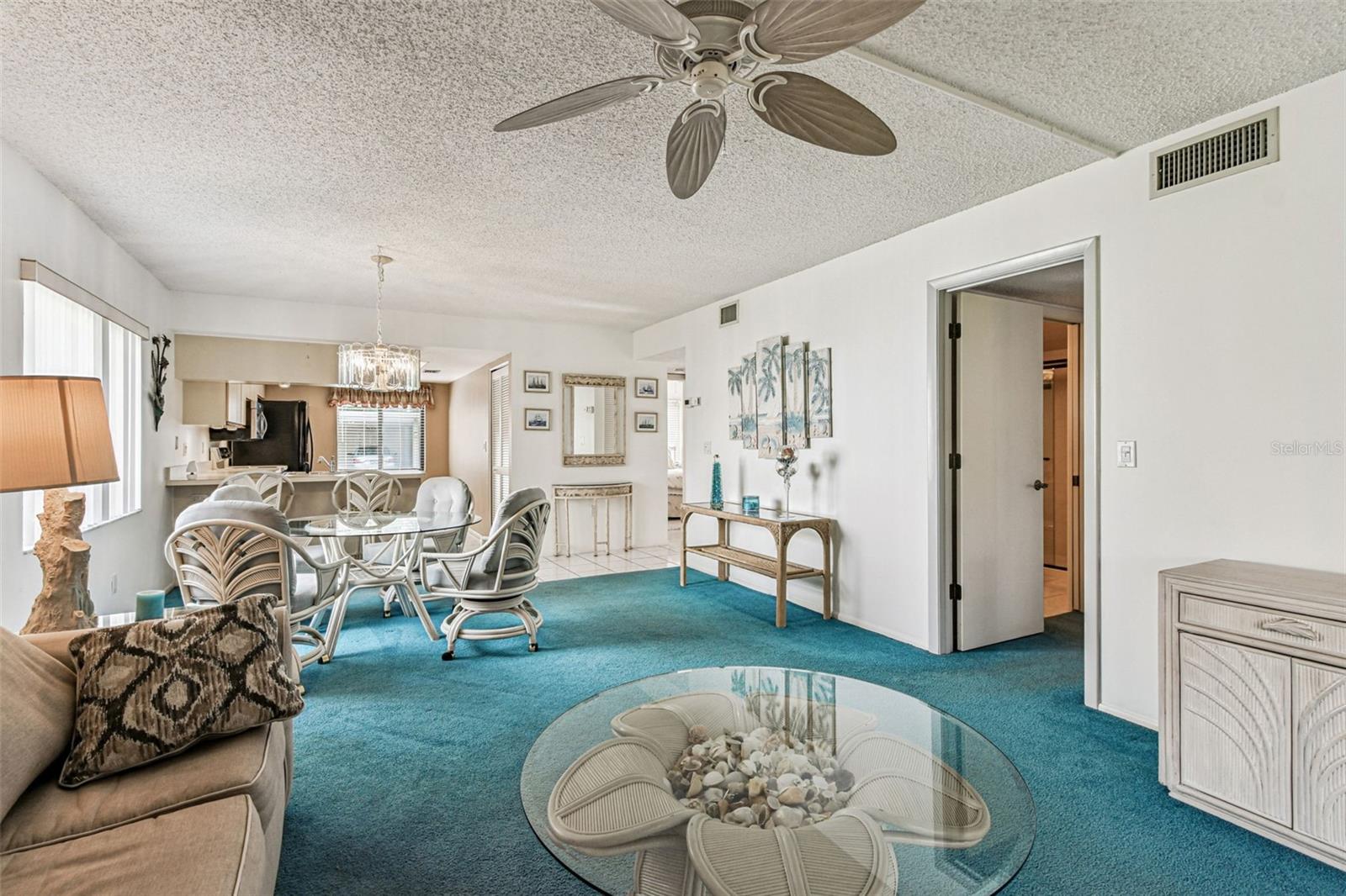 Image 22 of 37 For 7676 Eagle Creek Drive