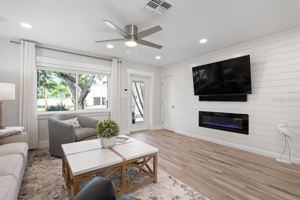 Image 12 of 56 For 211 85th Street