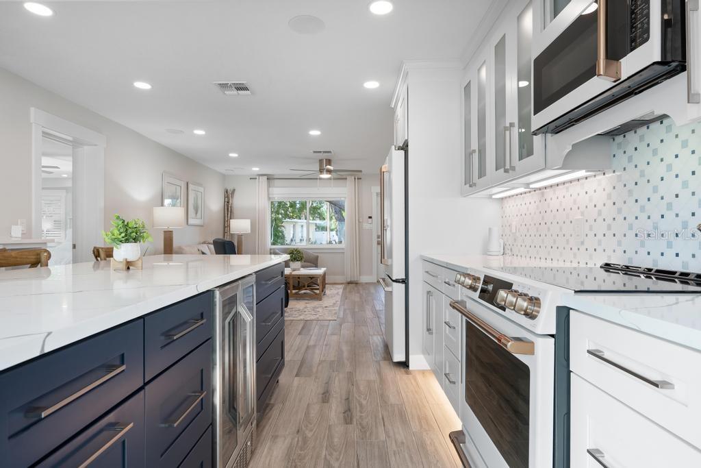 Image 21 of 56 For 211 85th Street