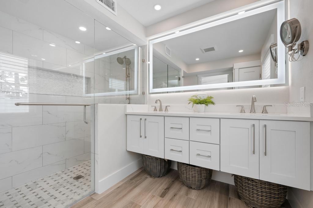 Image 28 of 56 For 211 85th Street