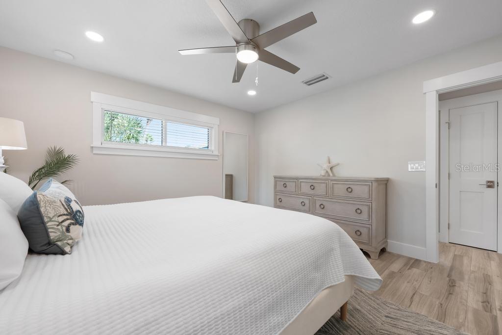 Image 30 of 56 For 211 85th Street