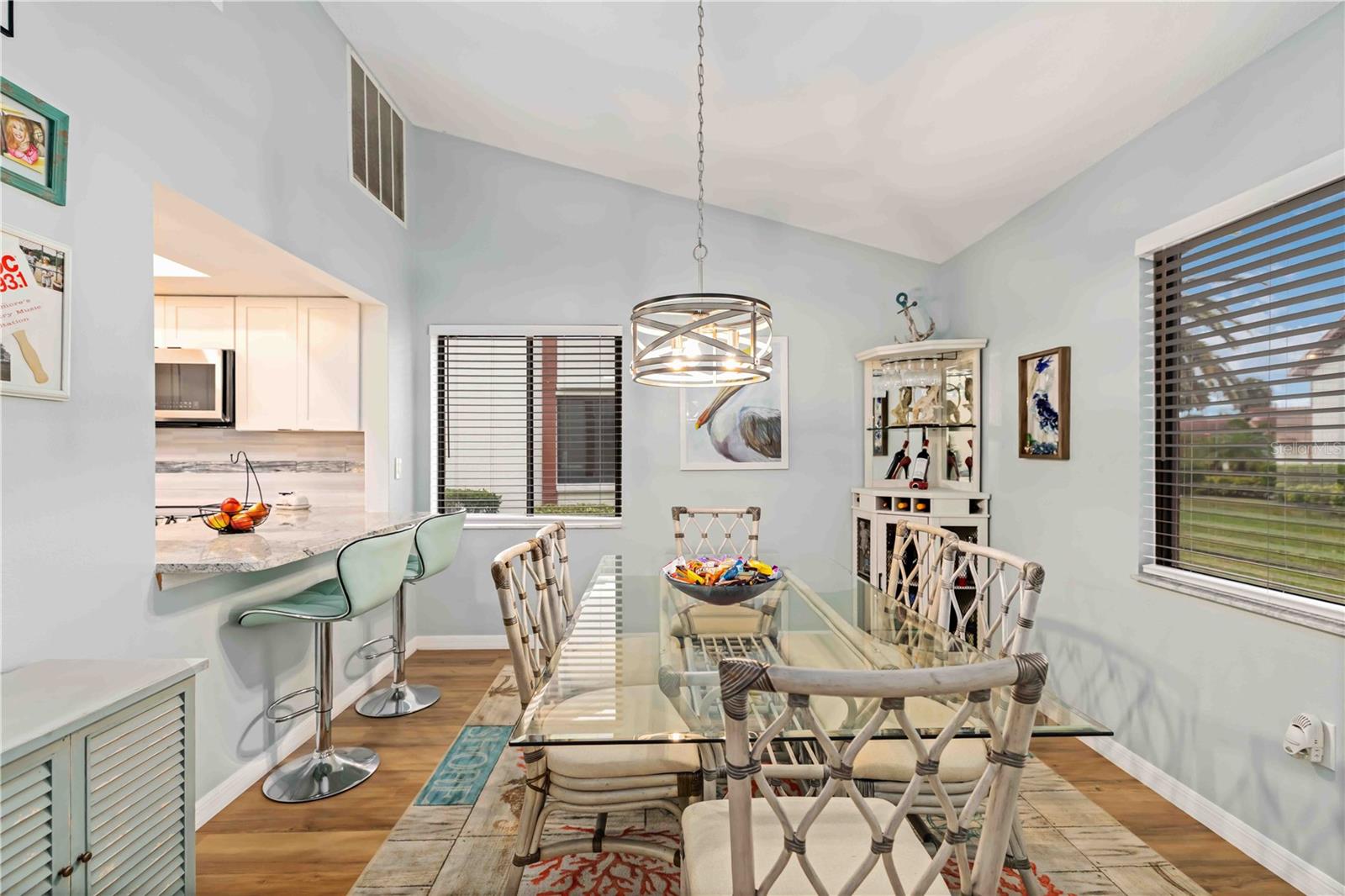 Image 15 of 66 For 738 Sorrento Inlet 738