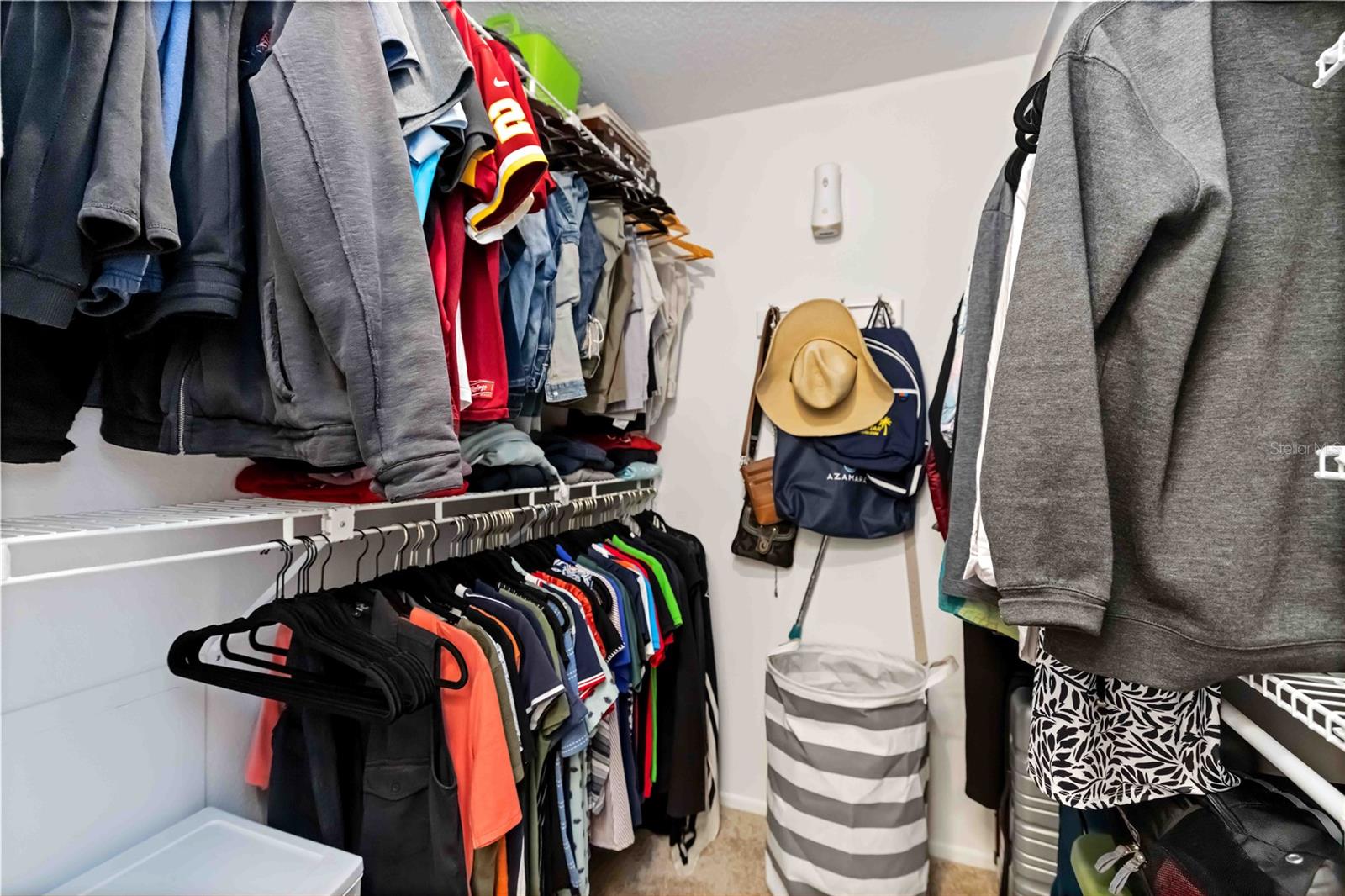 Image 33 of 66 For 738 Sorrento Inlet 738