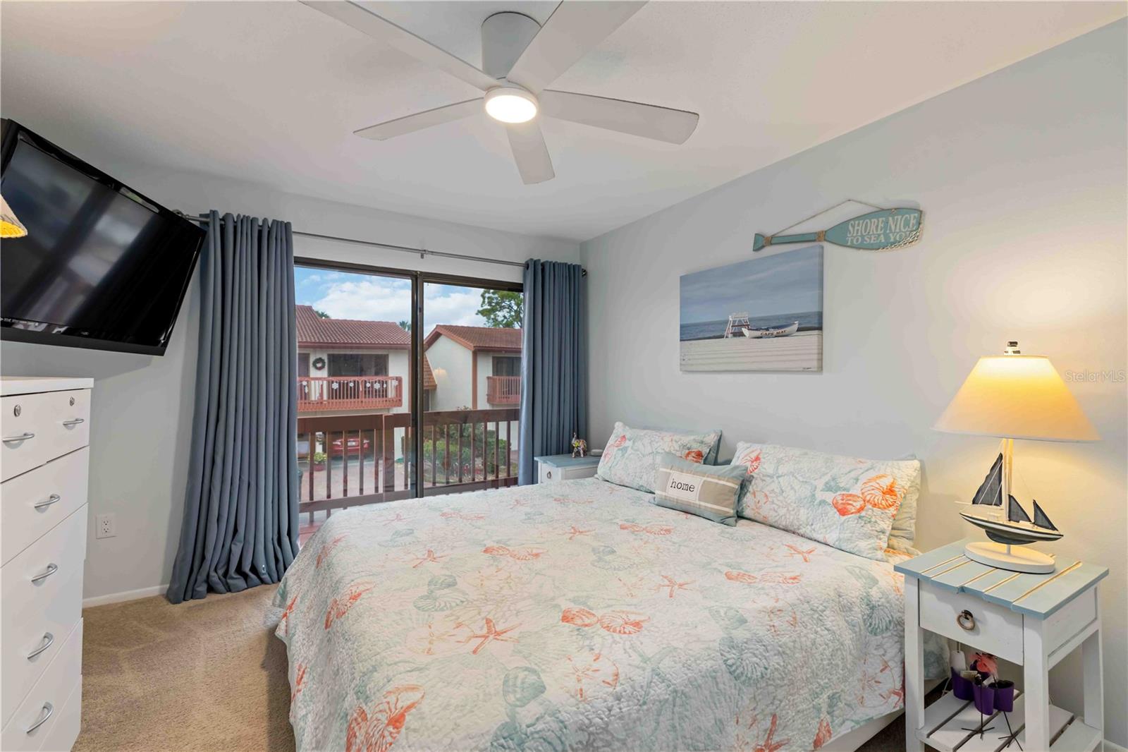 Image 35 of 66 For 738 Sorrento Inlet 738