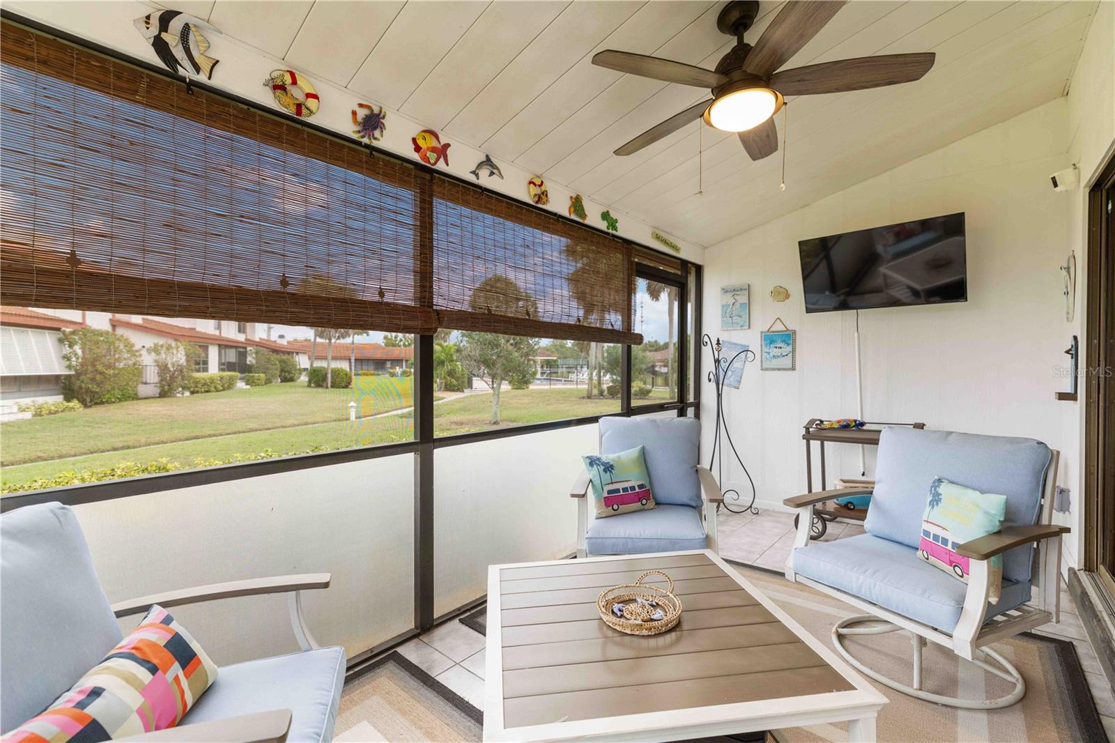 Image 41 of 66 For 738 Sorrento Inlet 738