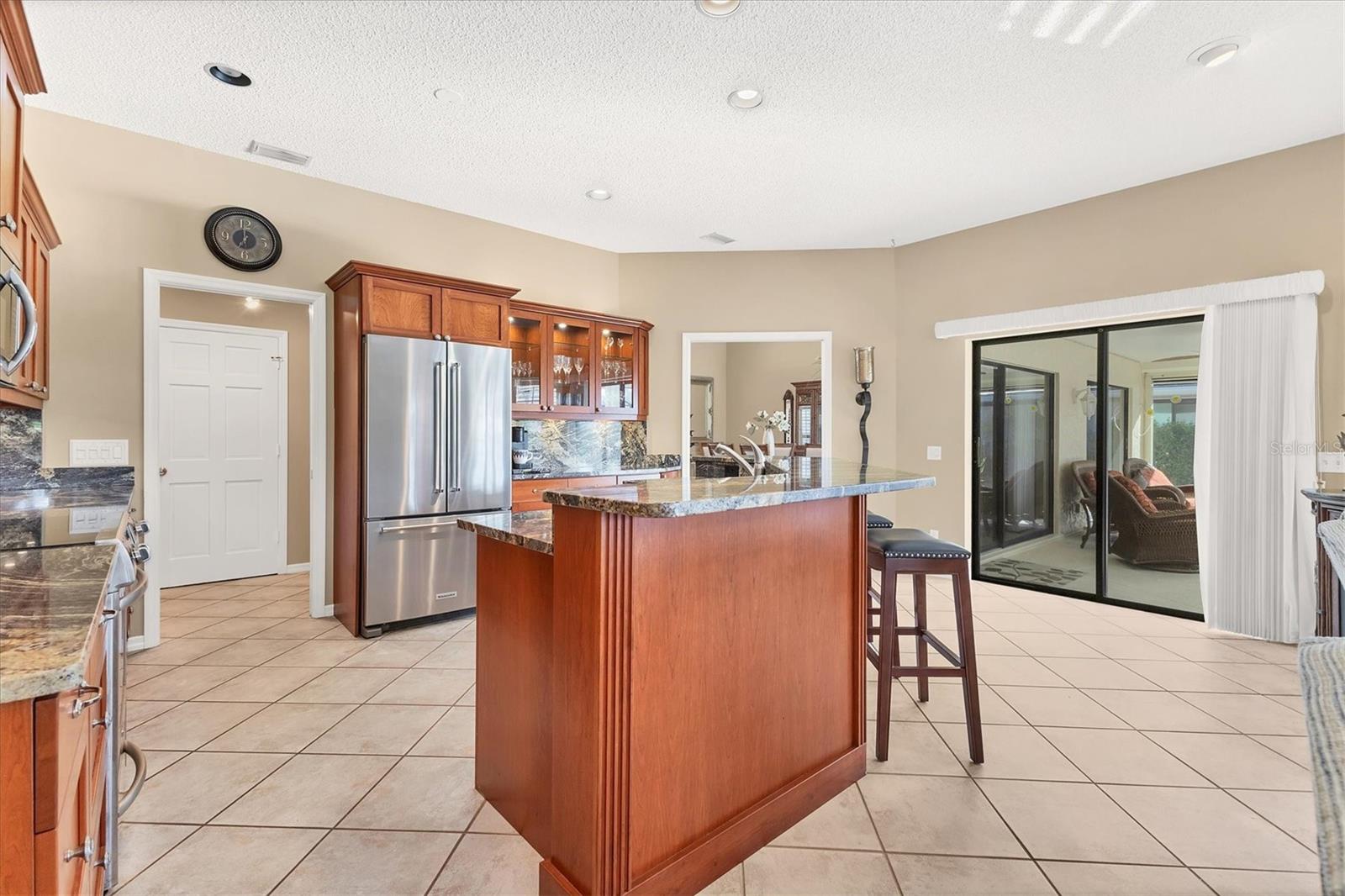 Image 12 of 62 For 147 Inlets Boulevard 147