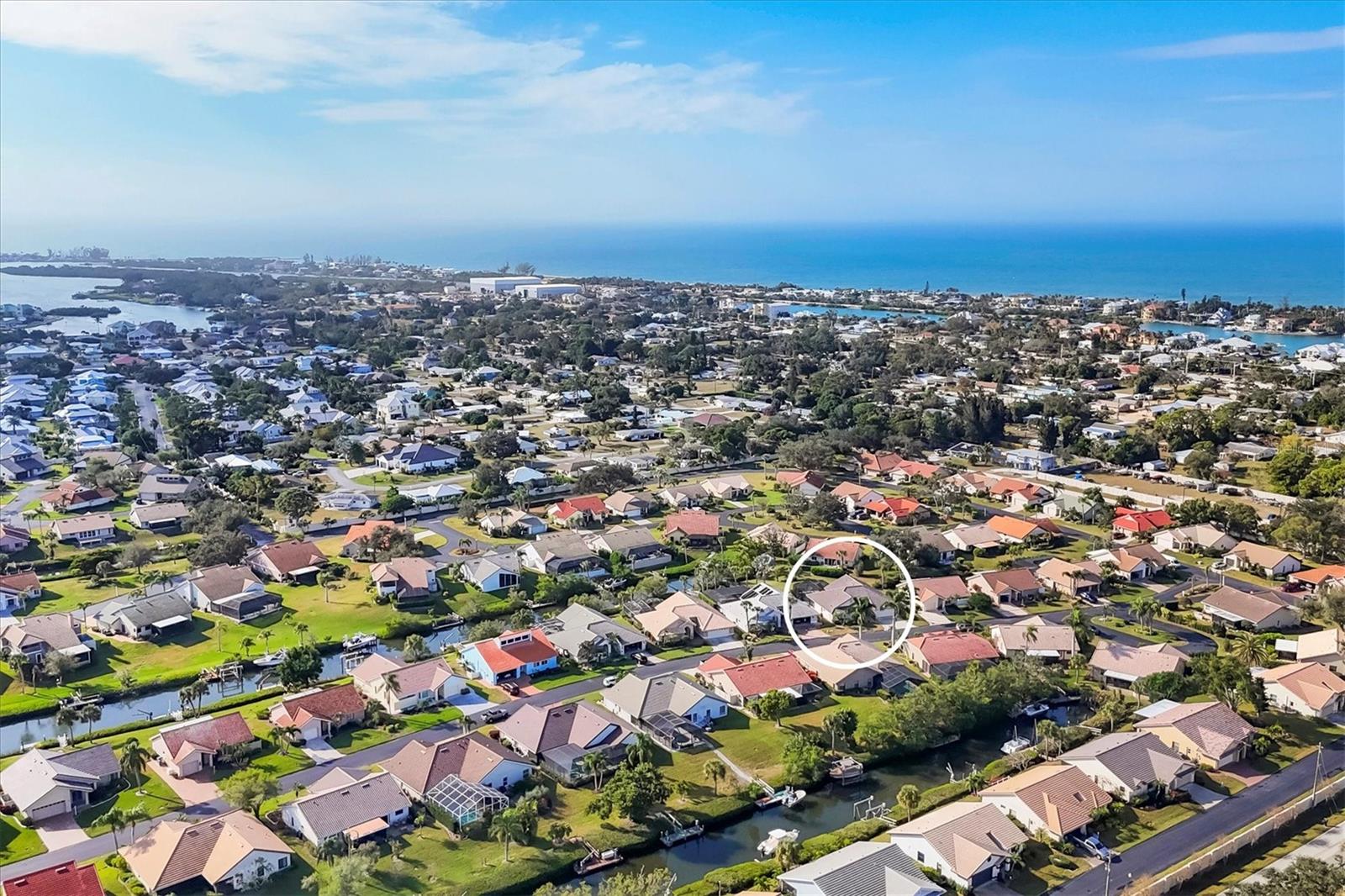 Image 2 of 62 For 147 Inlets Boulevard 147