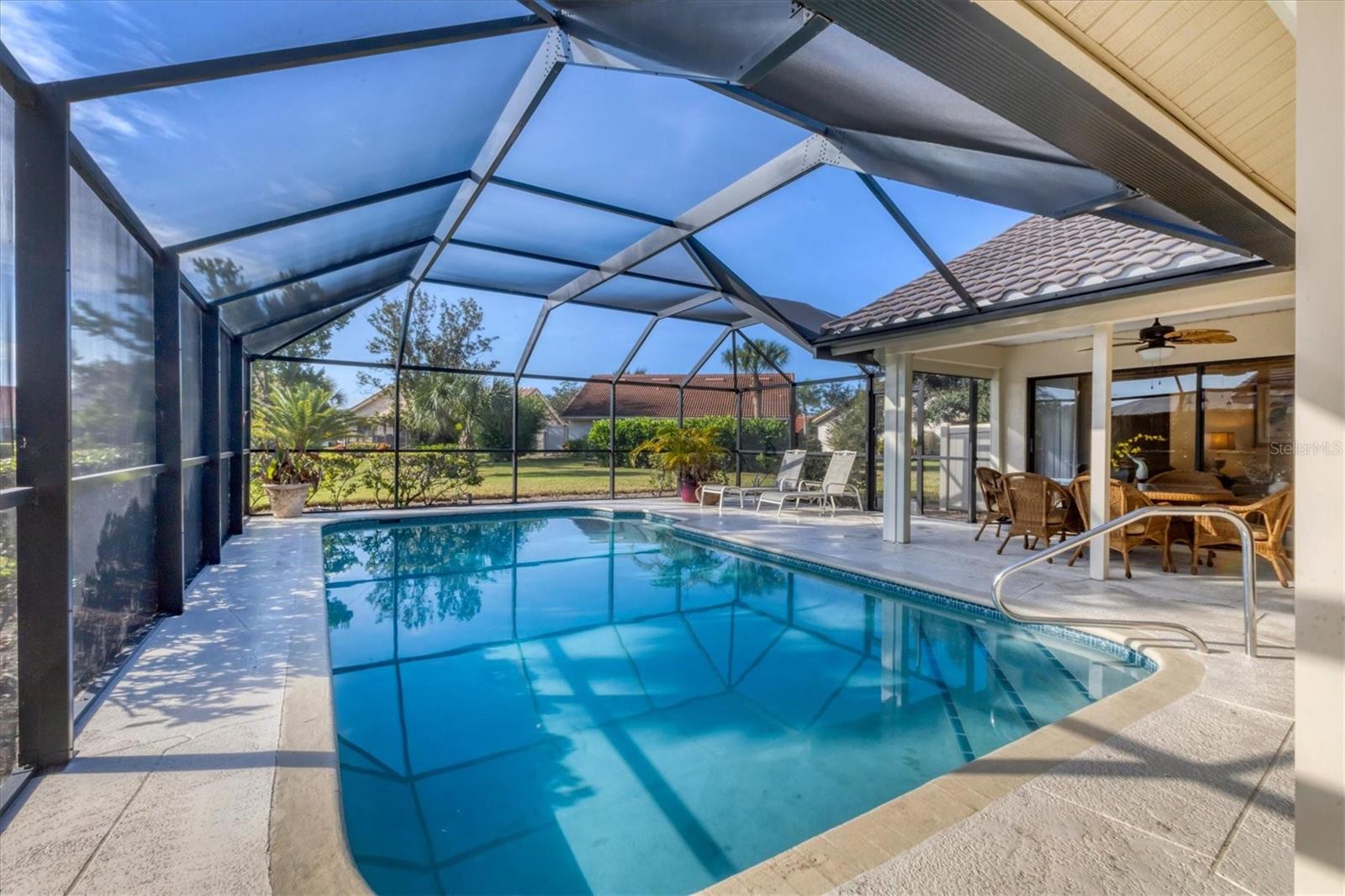 Image 26 of 62 For 147 Inlets Boulevard 147