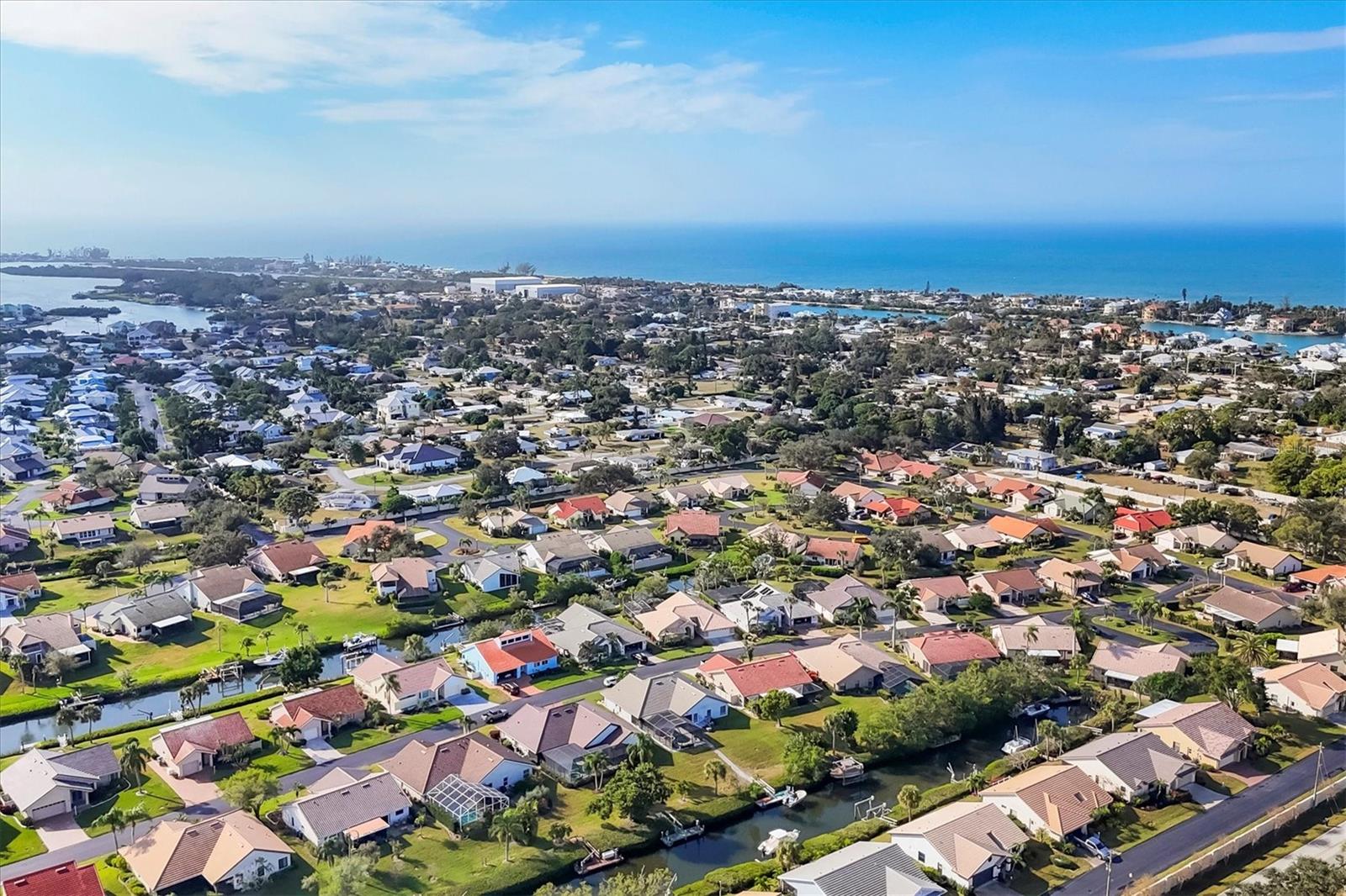 Image 31 of 62 For 147 Inlets Boulevard 147