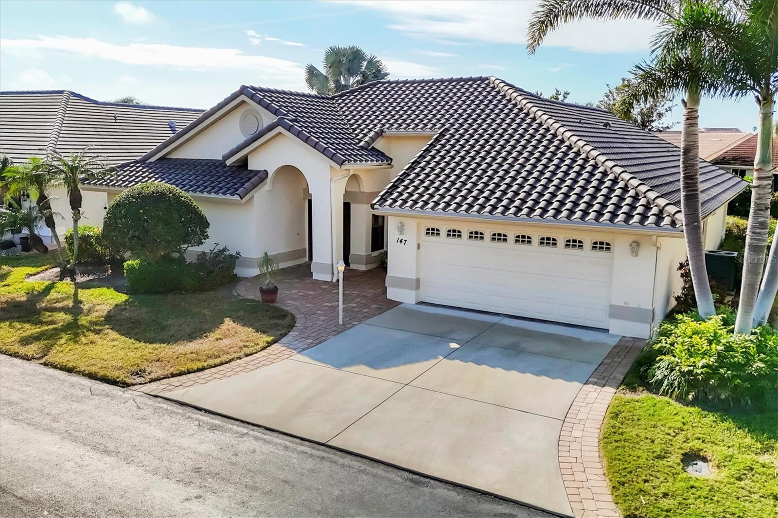 Image 4 of 62 For 147 Inlets Boulevard 147