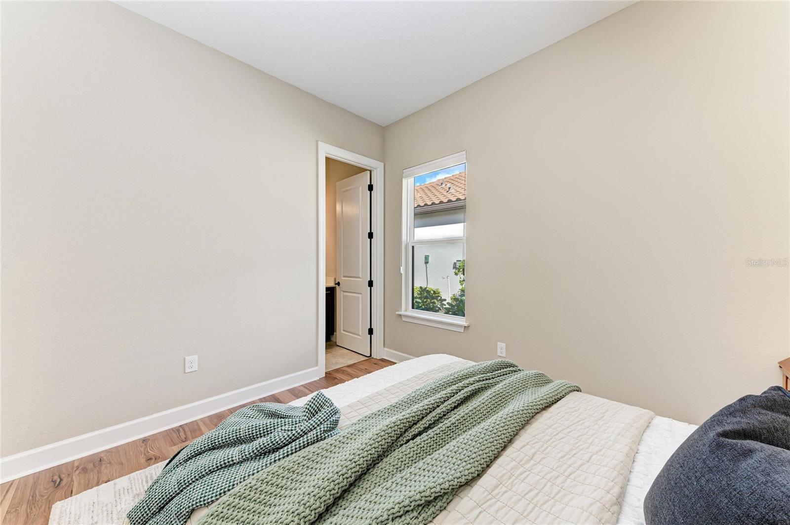 Image 34 of 72 For 10144 Morning Mist Lane