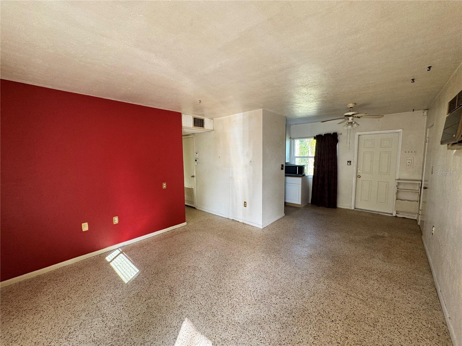 Image 8 of 15 For 1405 Ingram Avenue