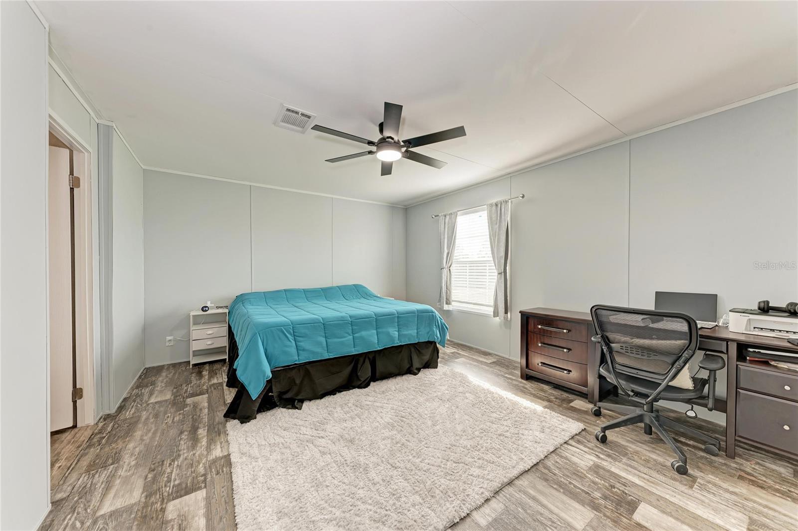 Listing photo id 14 for 48331 Bermont Road