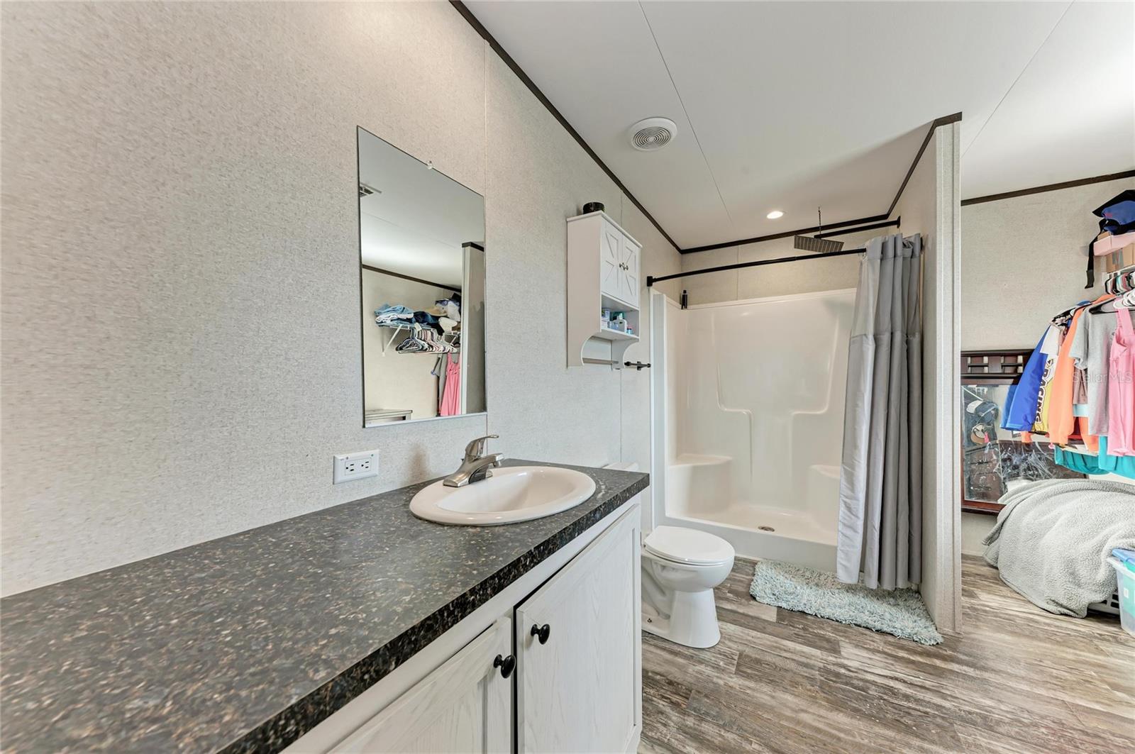 Listing photo id 18 for 48331 Bermont Road