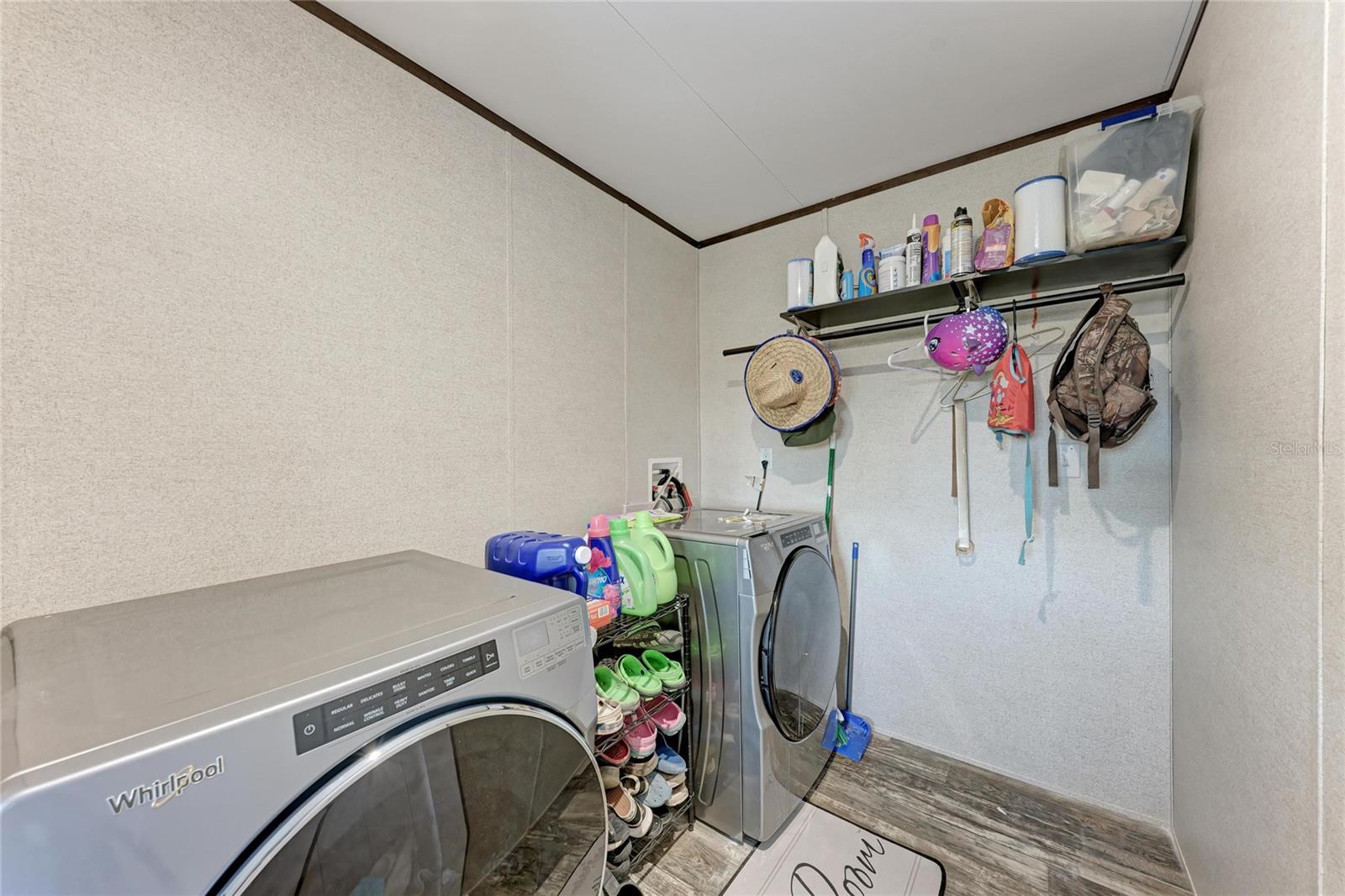 Listing photo id 27 for 48331 Bermont Road