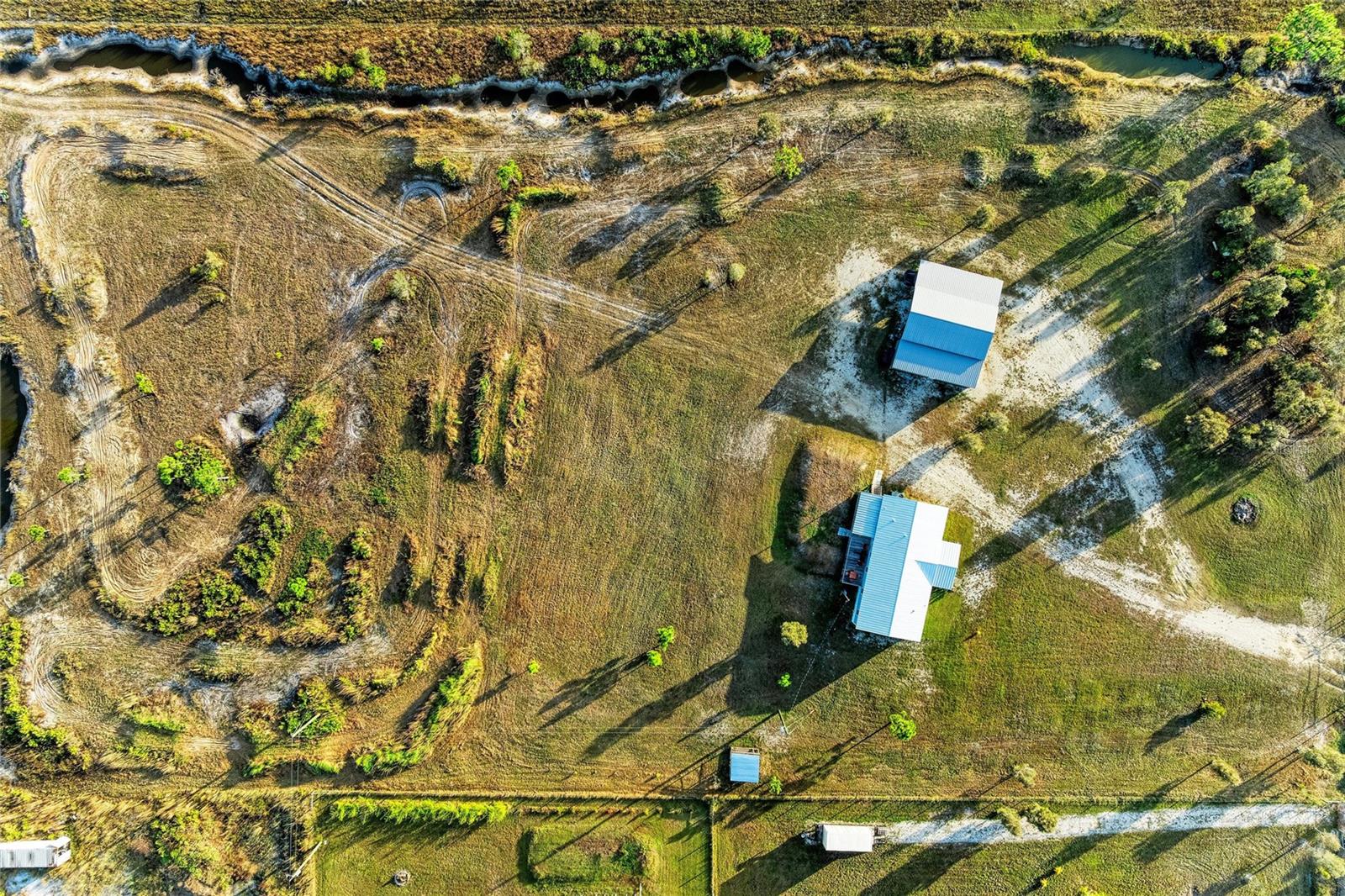 Listing photo id 44 for 48331 Bermont Road