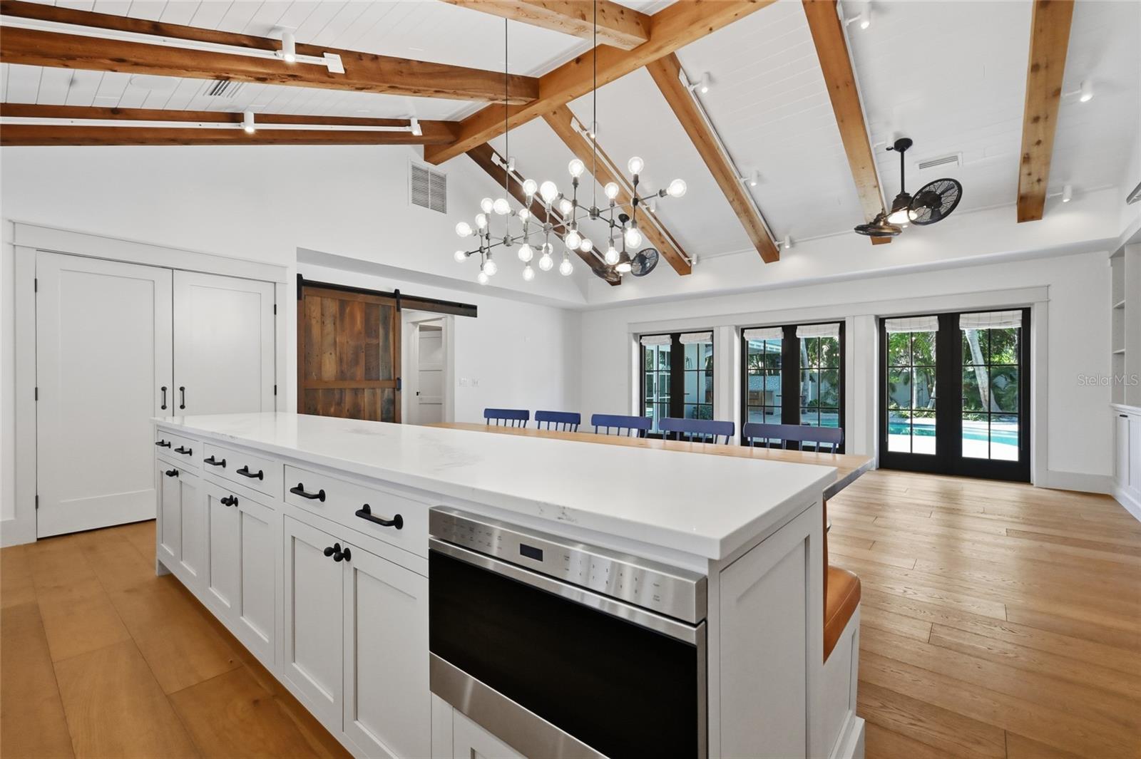 Image 24 of 65 For 310 Palm Avenue