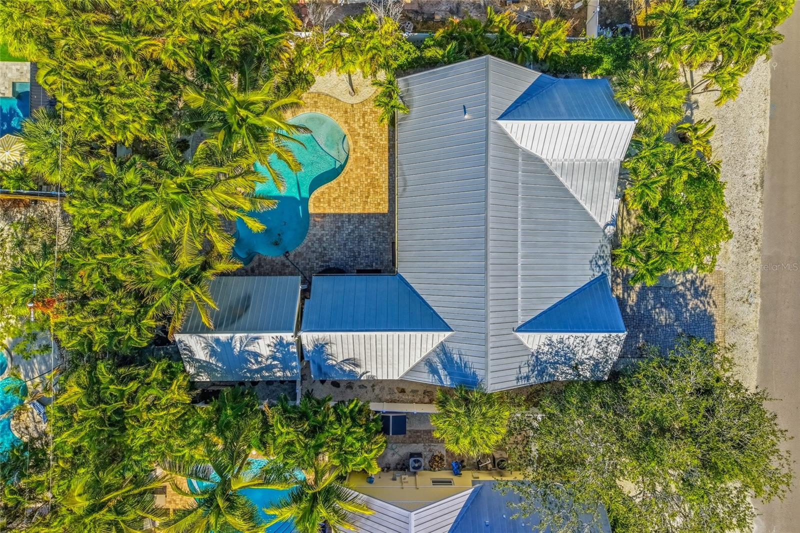 Image 59 of 65 For 310 Palm Avenue