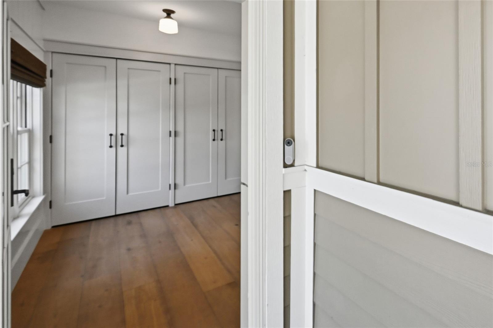 Image 9 of 65 For 310 Palm Avenue