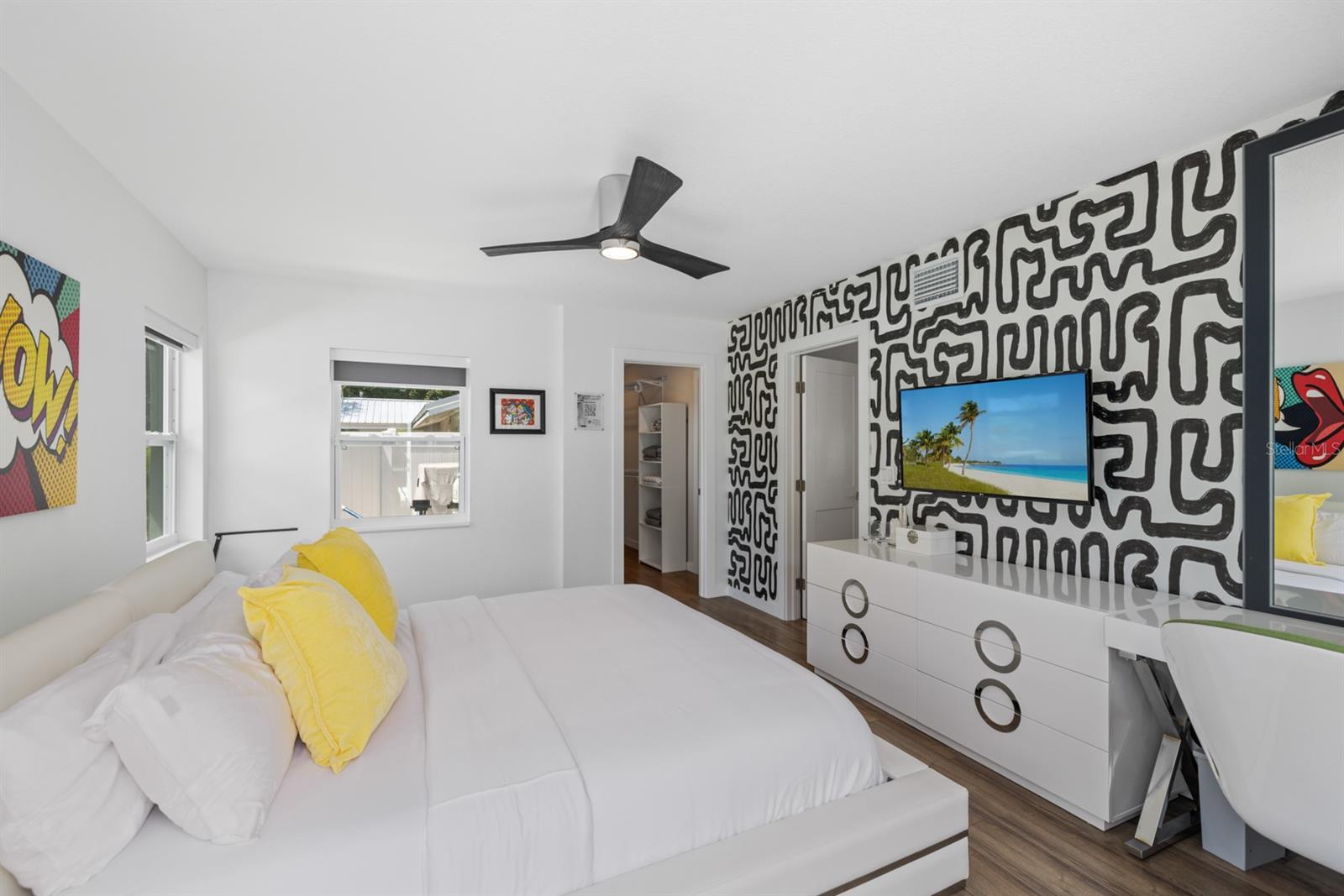 Image 12 of 28 For 2160 Sunnyside Place