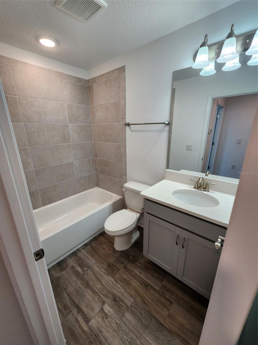 Image 15 of 23 For 3080 Via Sienna Circle