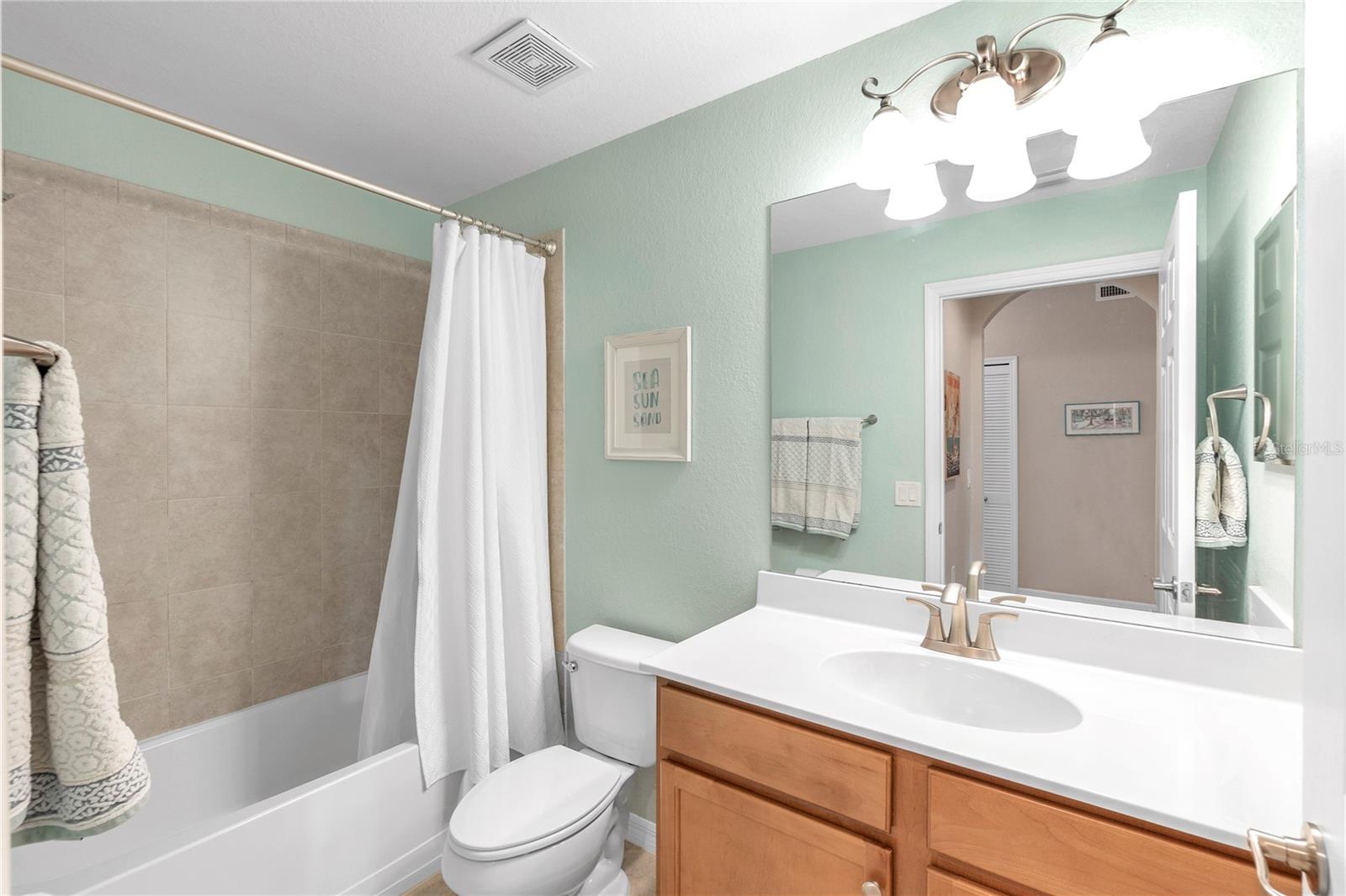 Image 11 of 31 For 7015 River Hammock Drive 203