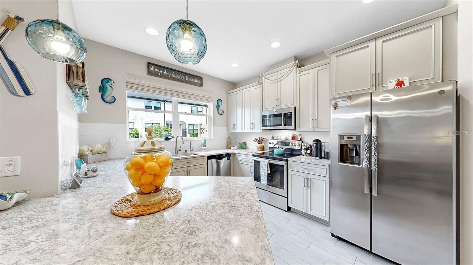 Image 17 of 49 For 7849 52nd Terrace E