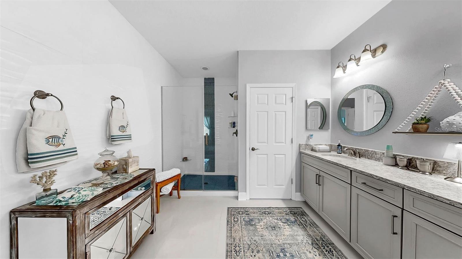 Image 31 of 49 For 7849 52nd Terrace E