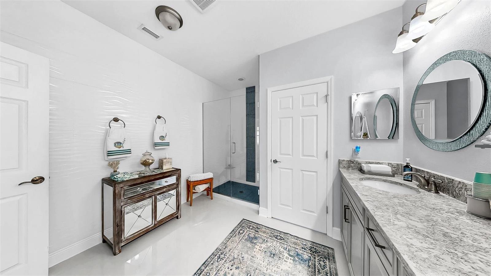 Image 33 of 49 For 7849 52nd Terrace E