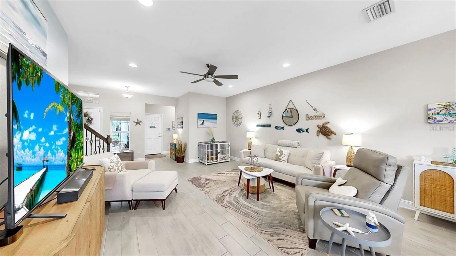 Image 9 of 49 For 7849 52nd Terrace E