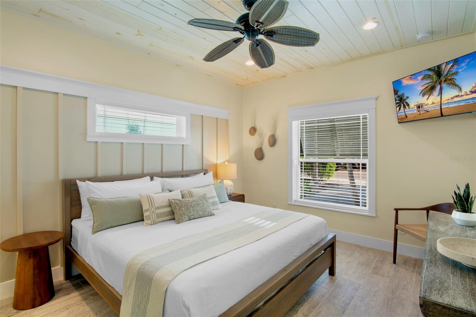 Image 24 of 35 For 709 Fern Street