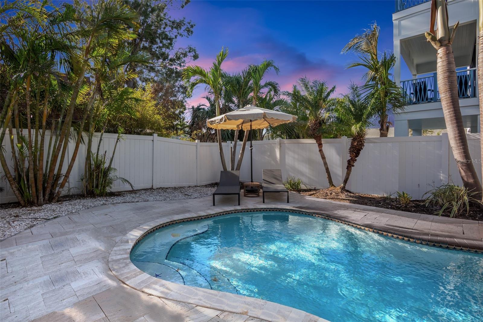 Image 5 of 35 For 709 Fern Street