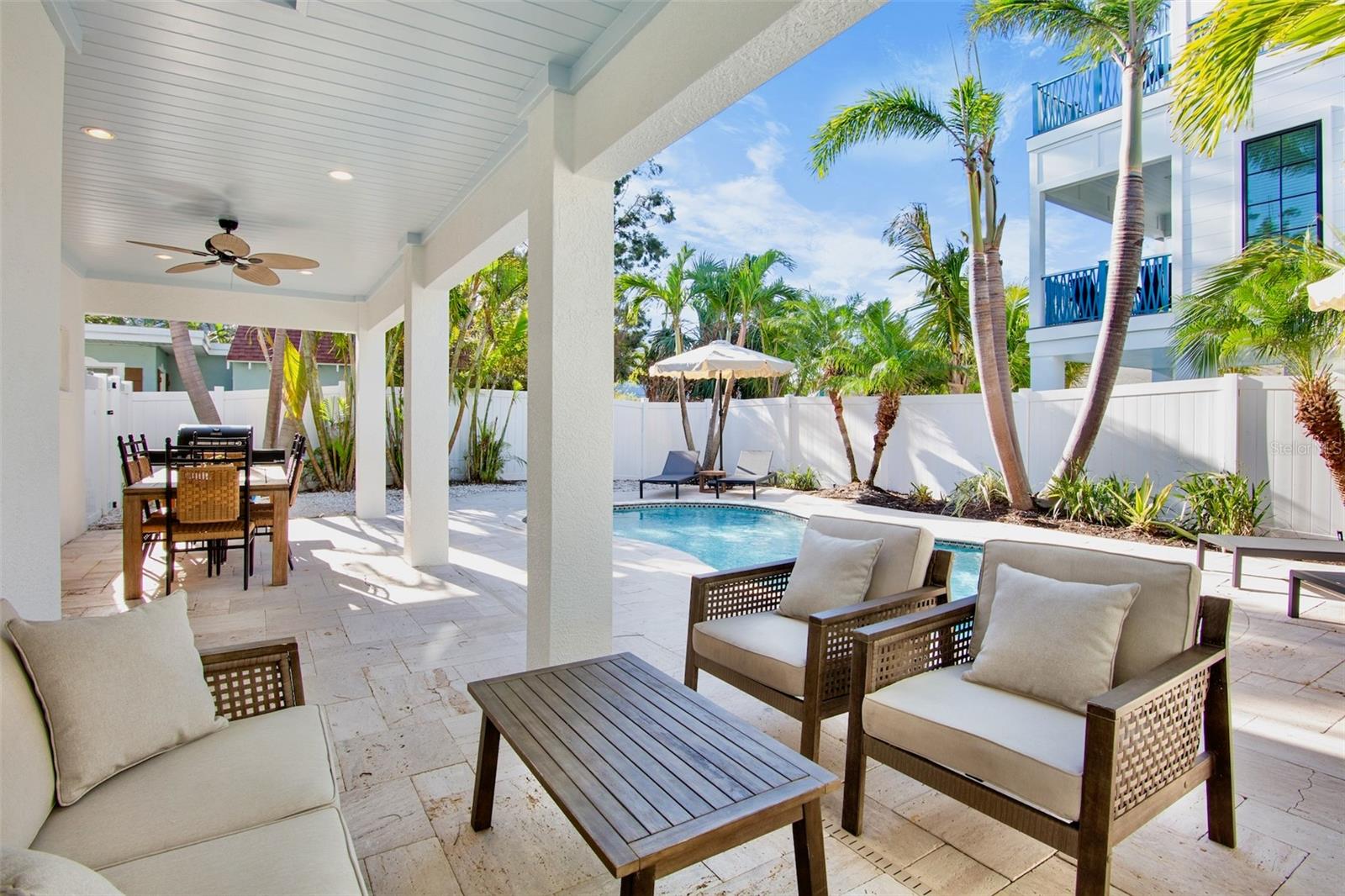 Image 7 of 35 For 709 Fern Street