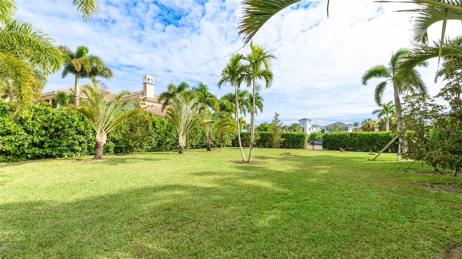 Image 16 of 22 For 4223 Hawk Island Drive